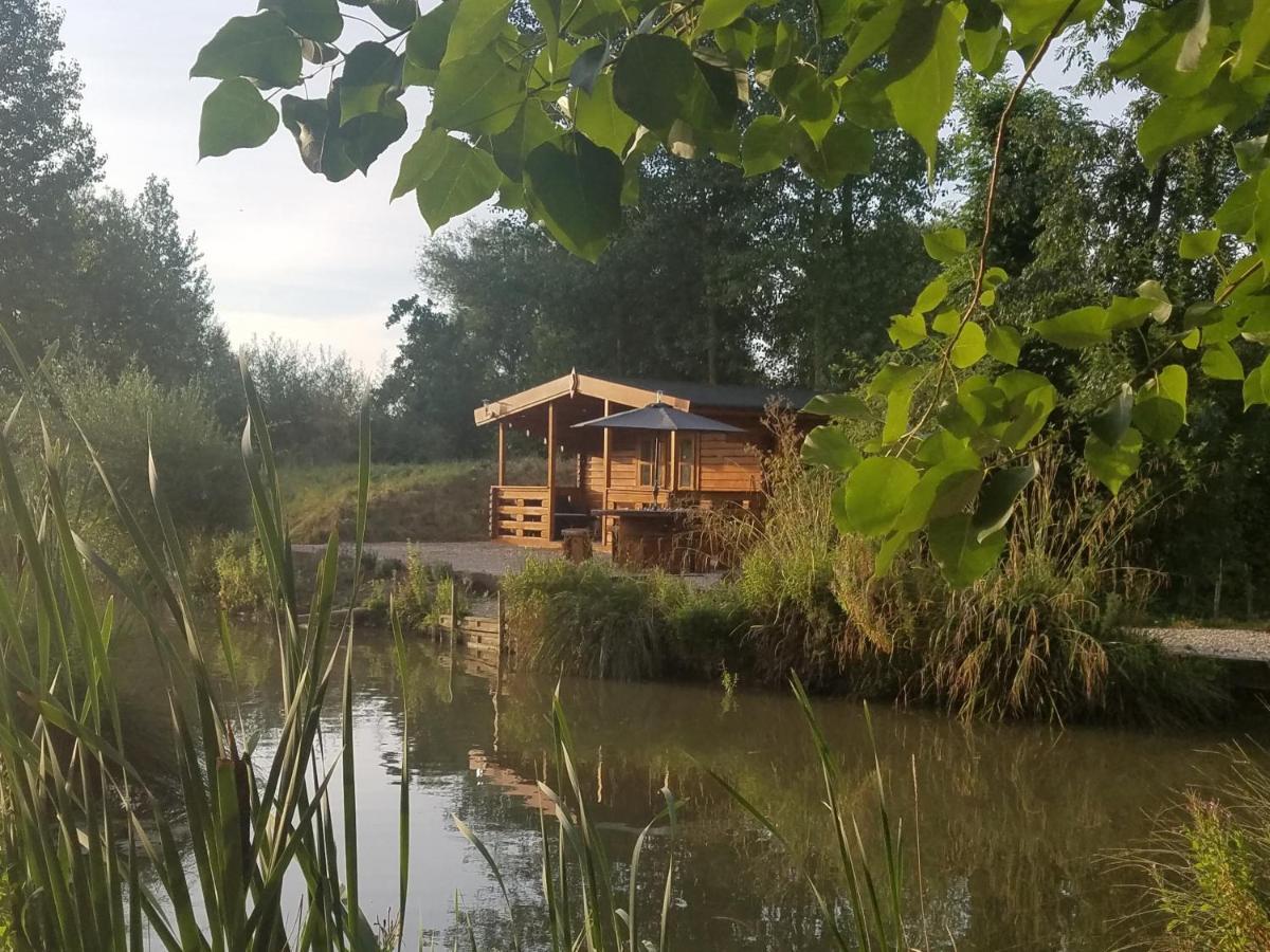 West Pool Cabin Lincoln Eksteriør bilde